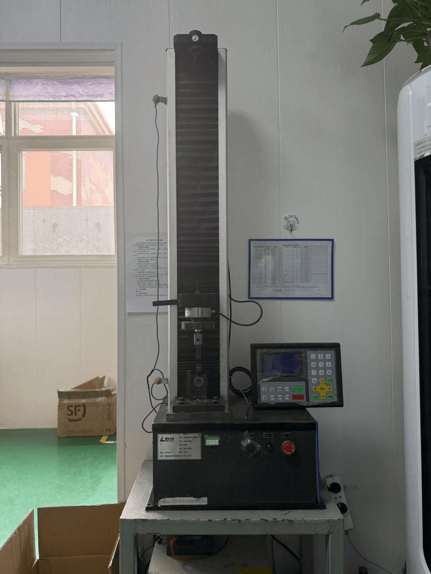 拉/压力试验机 1